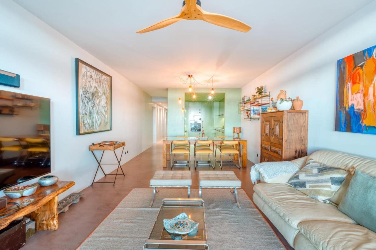 By The Atlantic 2-bedroom Leilighet